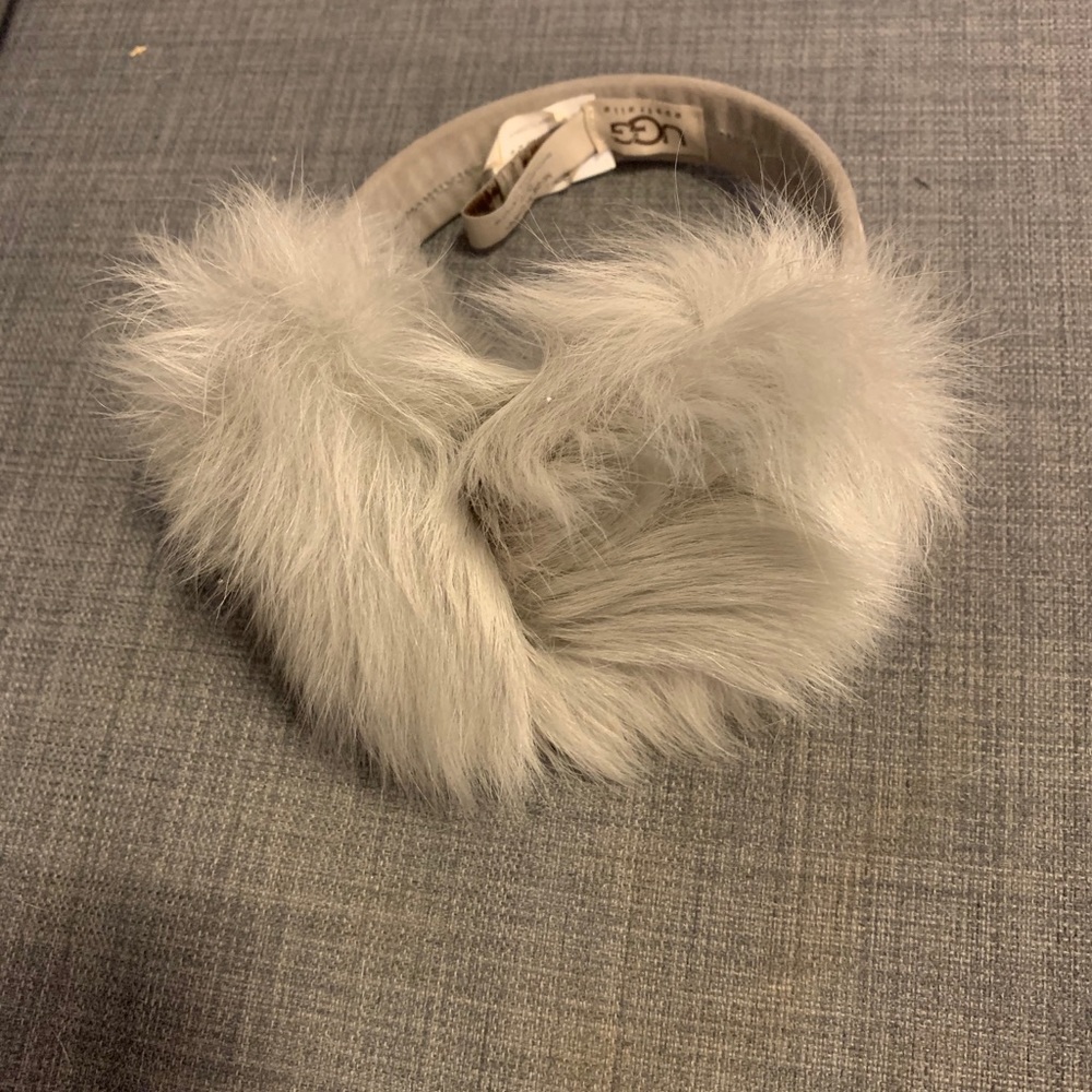 Ugg earmuff